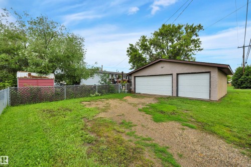 4207 47 Street, Leduc, AB 