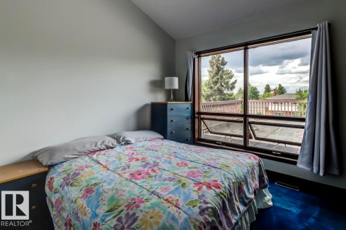 6819 10 Av, Edmonton, AB 