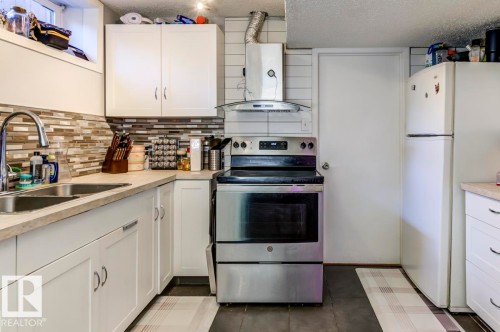 6819 10 Av, Edmonton, AB 