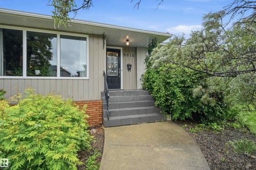 9616 146 Street, Edmonton, AB 