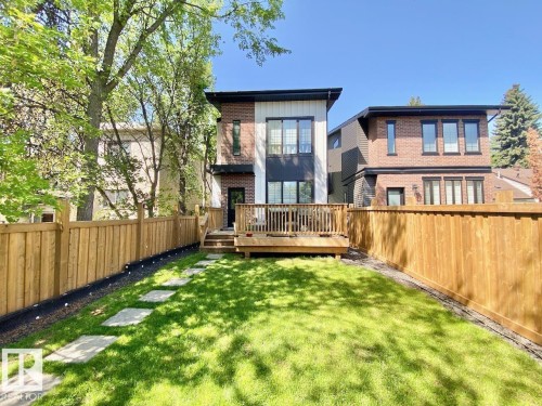 10419 136 Street, Edmonton, AB 
