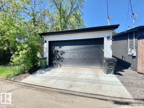 10419 136 Street, Edmonton, AB 