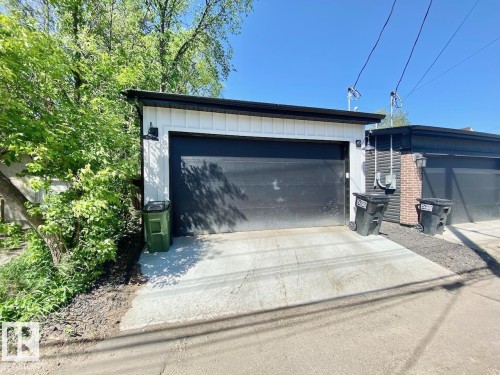 10419 136 Street, Edmonton, AB 