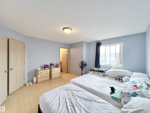 8 4755 Terwillegar Common, Edmonton, AB - Indoor Photo Showing Bedroom
