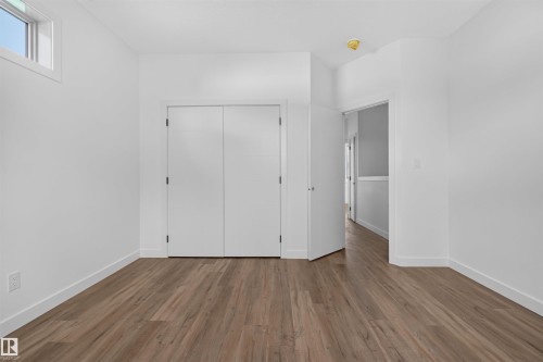14930 94 Avenue Nw, Edmonton, AB - Indoor Photo Showing Other Room