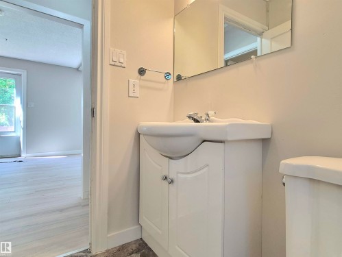 5510 48 Avenue, Wetaskiwin, AB 