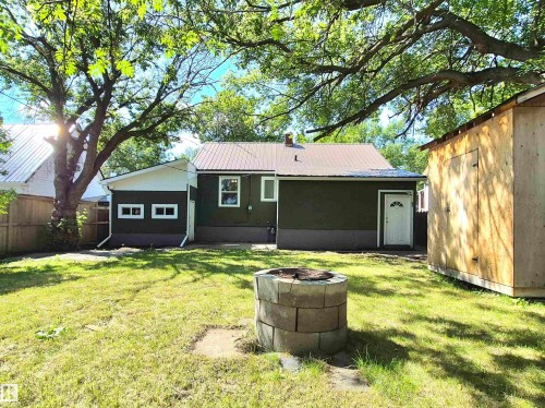 5510 48 Avenue, Wetaskiwin, AB 