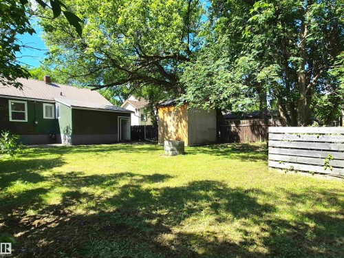 5510 48 Avenue, Wetaskiwin, AB 