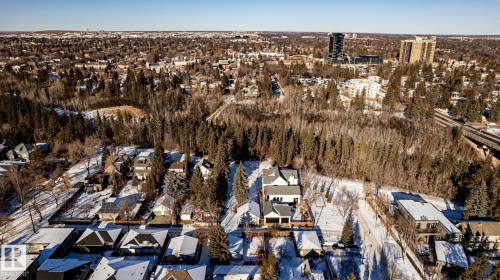 Image quality insufficient for description - 14307 Summit Drive, Edmonton, AB 