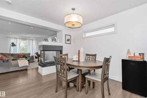 6904 Cardinal Wynd, Edmonton, AB 
