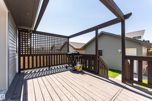 6904 Cardinal Wynd, Edmonton, AB 