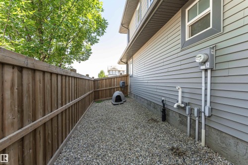 6904 Cardinal Wynd, Edmonton, AB 