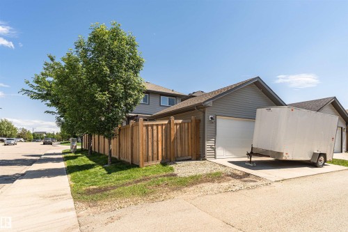 6904 Cardinal Wynd, Edmonton, AB 