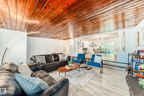 15226 81 Avenue, Edmonton, AB 