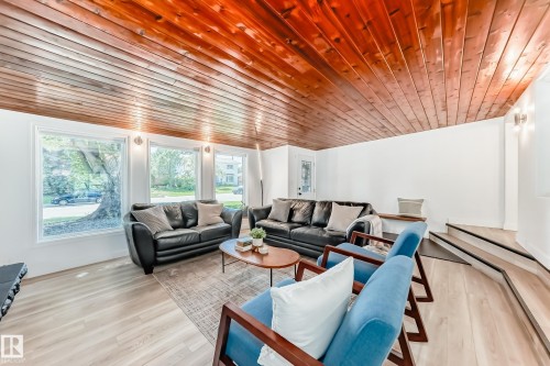 15226 81 Avenue, Edmonton, AB 