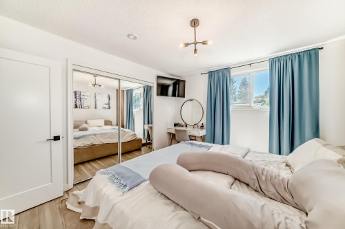 15226 81 Avenue, Edmonton, AB 