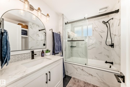 15226 81 Avenue, Edmonton, AB 