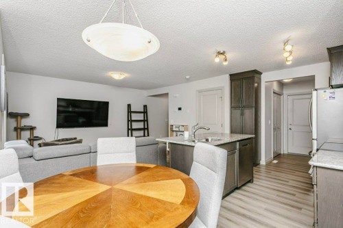 30 445 Brintnell Boulevard, Edmonton, AB - Indoor