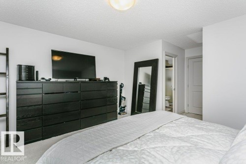 30 445 Brintnell Boulevard, Edmonton, AB - Indoor Photo Showing Bedroom