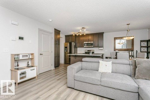 30 445 Brintnell Boulevard, Edmonton, AB - Indoor Photo Showing Living Room