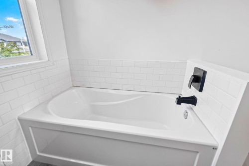 13411 149 Avenue, Edmonton, AB 
