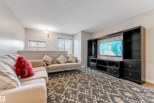 30 3305 Orchards Link, Edmonton, AB 