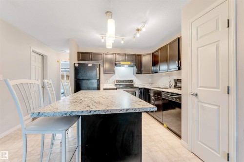 30 3305 Orchards Link, Edmonton, AB 