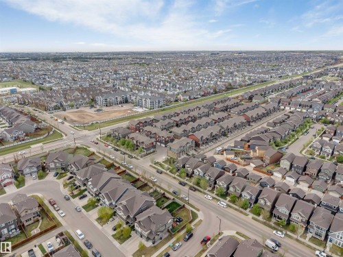 30 3305 Orchards Link, Edmonton, AB 