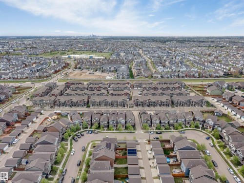 30 3305 Orchards Link, Edmonton, AB 