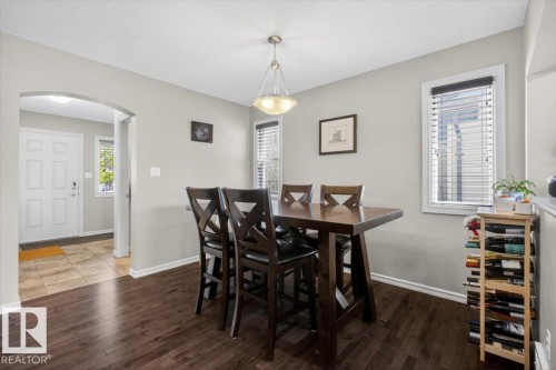 1107 35 Avenue, Edmonton, AB - Indoor Photo Showing Dining Room