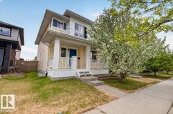 1107 35 Avenue  Edmonton, AB T6T 0J8