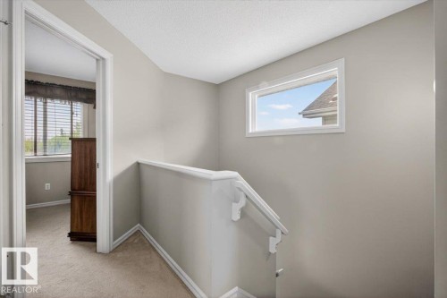 1107 35 Avenue, Edmonton, AB - Indoor Photo Showing Other Room
