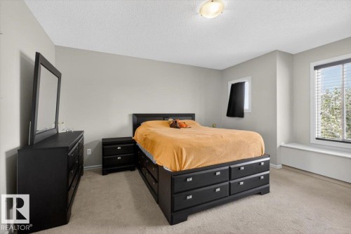 1107 35 Avenue, Edmonton, AB - Indoor Photo Showing Bedroom