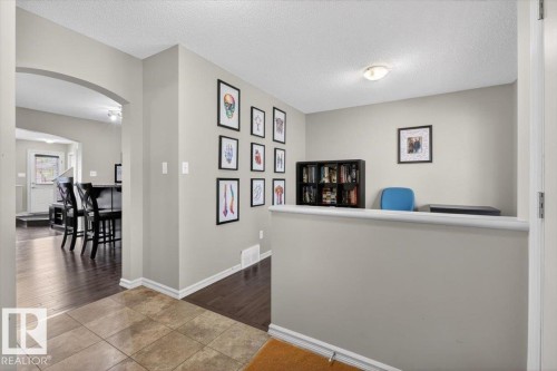 1107 35 Avenue, Edmonton, AB - Indoor Photo Showing Other Room