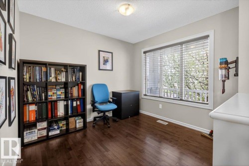 1107 35 Avenue, Edmonton, AB - Indoor Photo Showing Other Room