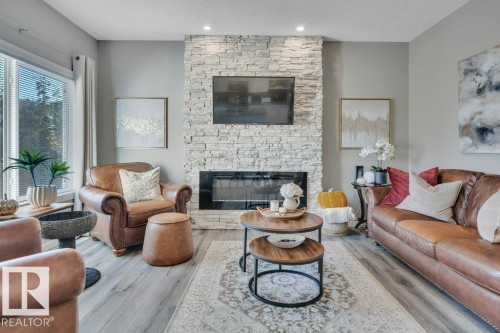 477 Roberts Crescent, Leduc, AB 