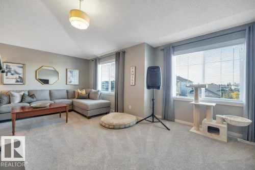 477 Roberts Crescent, Leduc, AB 