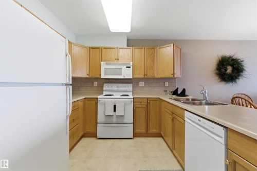 309 8912 156 Street, Edmonton, AB 