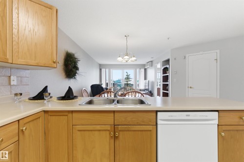309 8912 156 Street, Edmonton, AB 