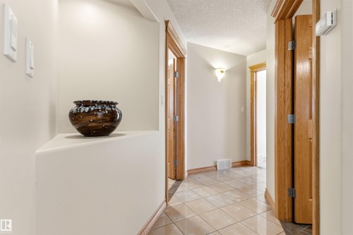 244 Wolf Willow Road, Edmonton, AB 