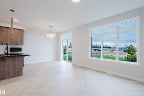 8298 Kiriak Loop, Edmonton, AB 