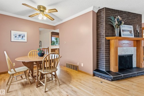 11014 163A Avenue, Edmonton, AB 