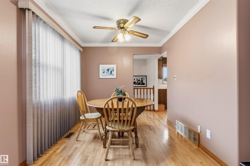 11014 163A Avenue, Edmonton, AB 