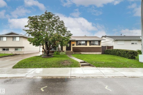11014 163A Avenue, Edmonton, AB 