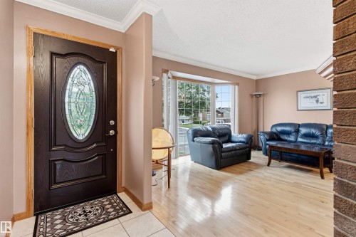 11014 163A Avenue, Edmonton, AB 
