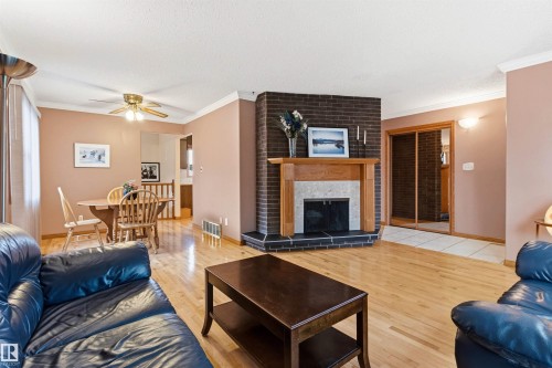 11014 163A Avenue, Edmonton, AB 
