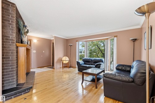 11014 163A Avenue, Edmonton, AB 