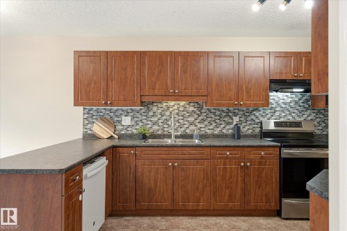 85 Haney Landing, Spruce Grove, AB 