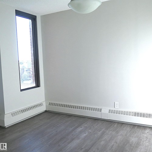 706 10145 109 Street, Edmonton, AB 