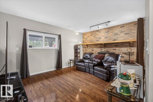 4312 43A Avenue, Leduc, AB 